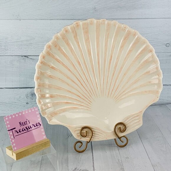 Boston Warehouse 2006 Large SCALLOPED SHELL Design Ceramic Serving Platter Dish